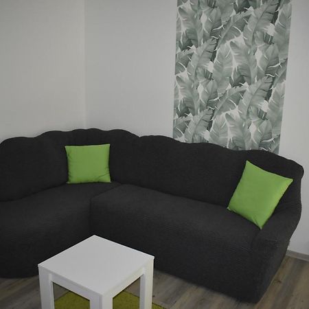 Frézia Apartman Makó Exterior foto