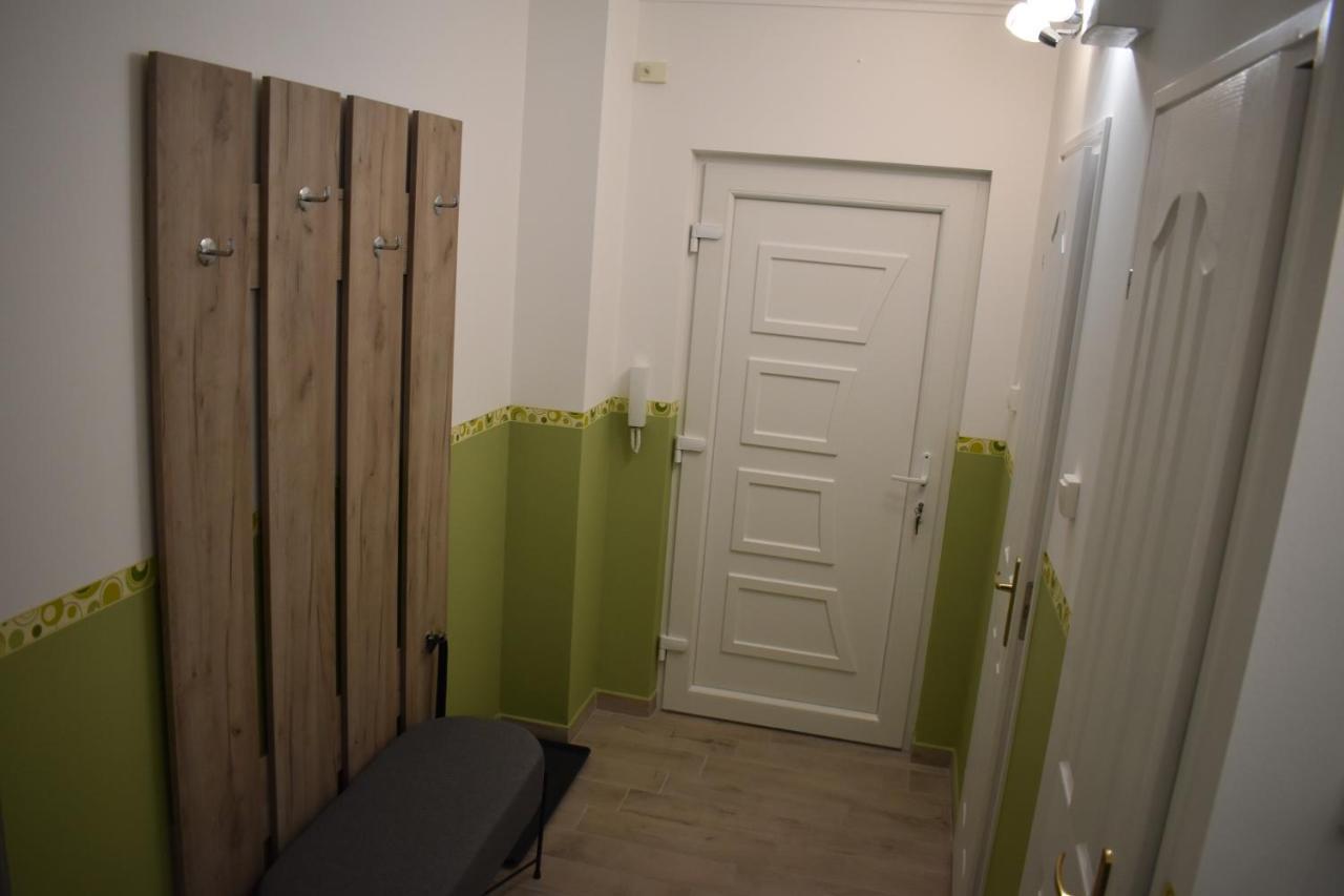 Frézia Apartman Makó Exterior foto